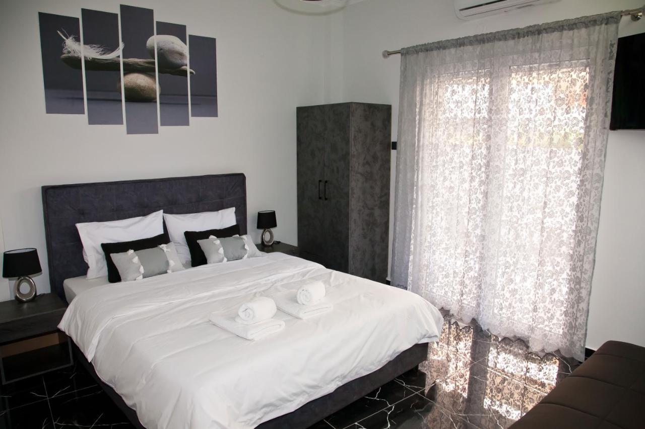 Chris Luxury Studio Янина Экстерьер фото
