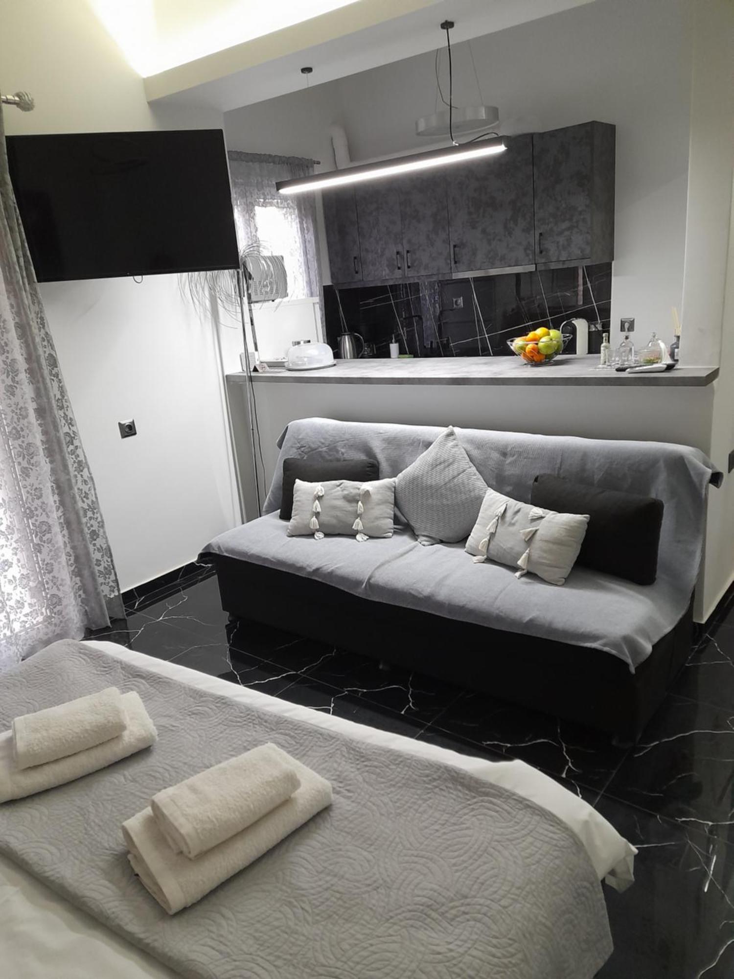 Chris Luxury Studio Янина Экстерьер фото